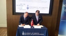 Photo of His Excellency Dr. Tuncay Babali (Turkey’s Ambassador in Ottawa) and Meric Gertler (Dean of UofT Arts and Science)
